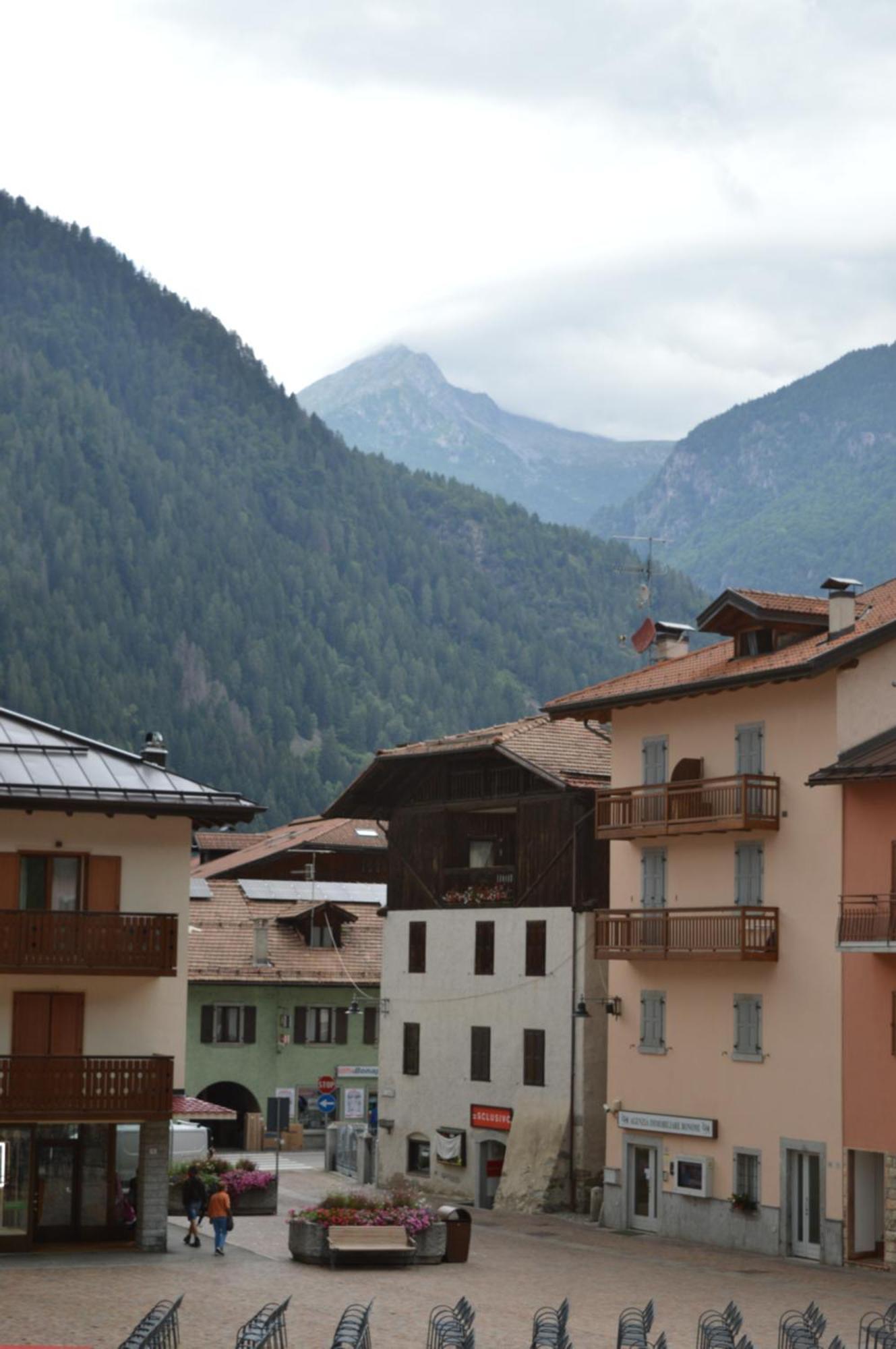 Hotel Wanda Pinzolo Exterior photo