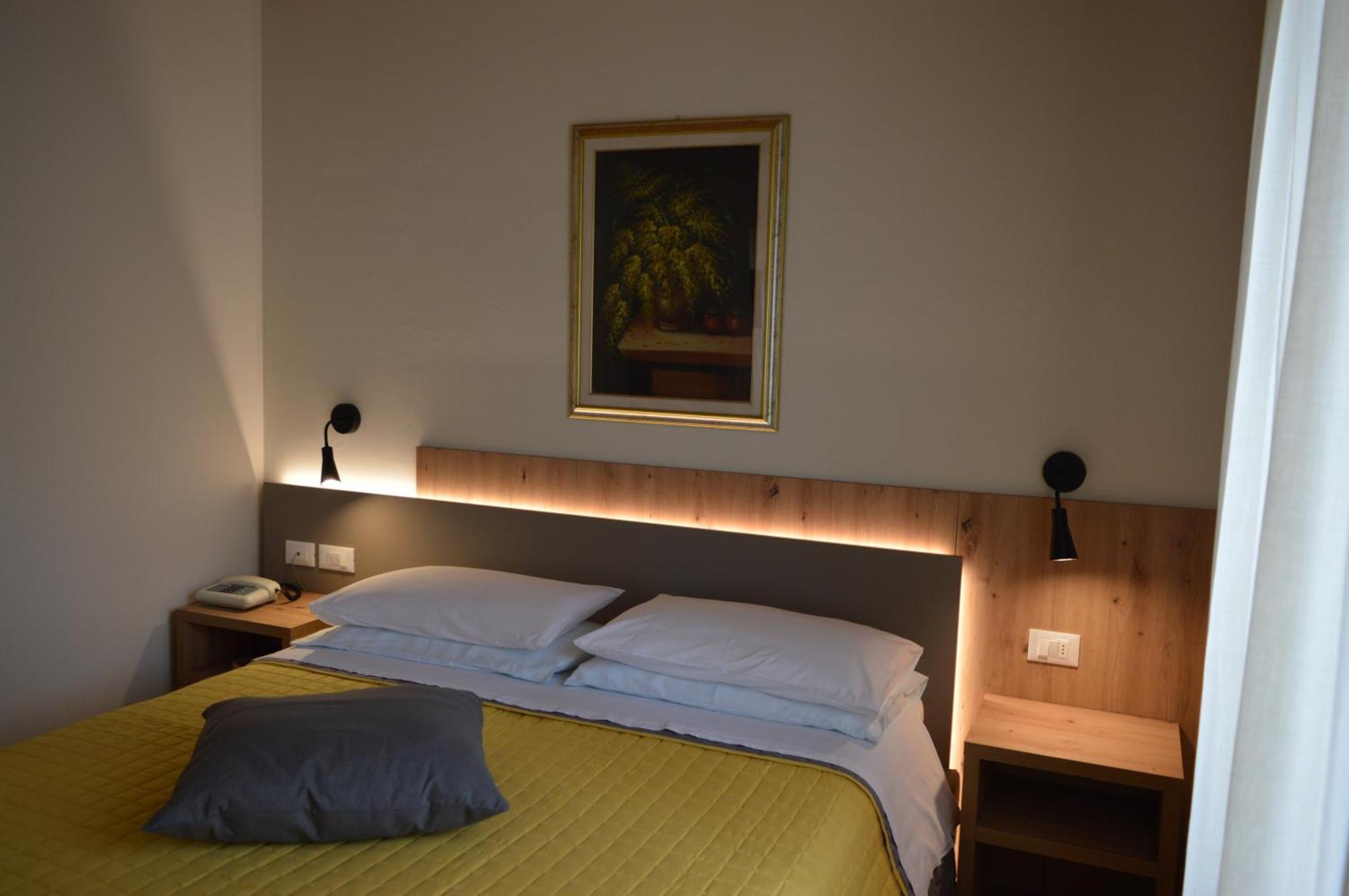 Hotel Wanda Pinzolo Exterior photo