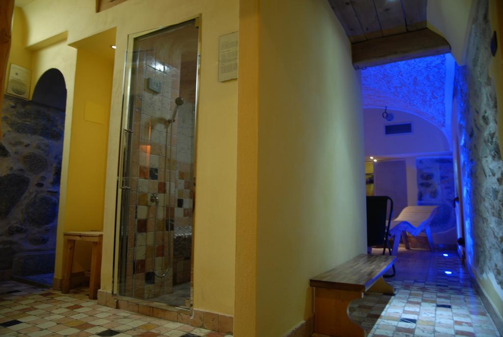 Hotel Wanda Pinzolo Exterior photo