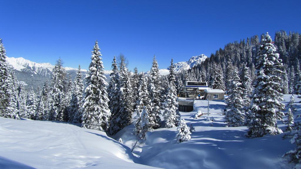 Hotel Wanda Pinzolo Exterior photo